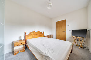Bedroom- click for photo gallery